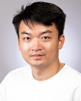 Siyuan Hu